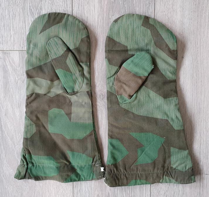 Paire de gants camouflés réversibles pour la Heer