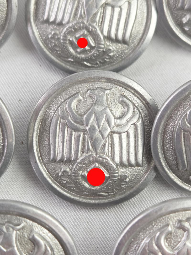 7 Boutons pour fonctionnaires 22mm