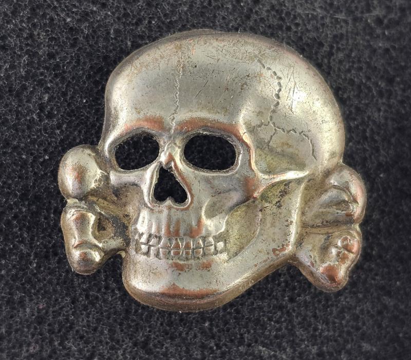 Tête de mort pour ASS ou WSS M1/52 - SS TK